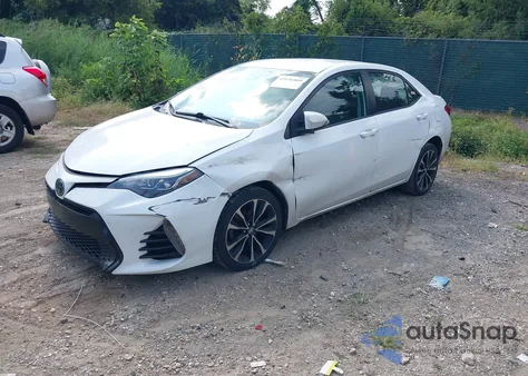 2017 Toyota Corolla Se z USA, uszkodzony, nr VIN 2T1BURHE9HC884491